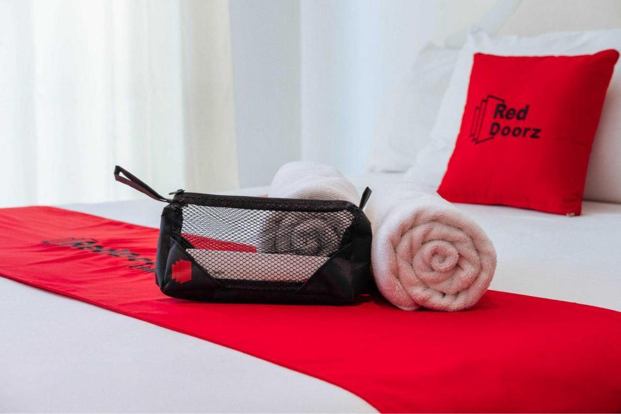 RedDoorz Syariah near Hajimena Lampung Hotel Bandar Lampung Luaran gambar