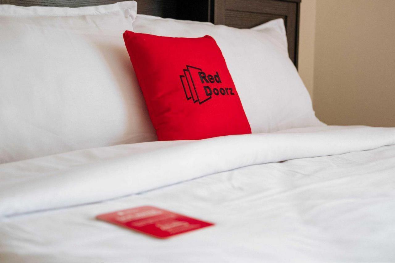 RedDoorz Syariah near Hajimena Lampung Hotel Bandar Lampung Luaran gambar